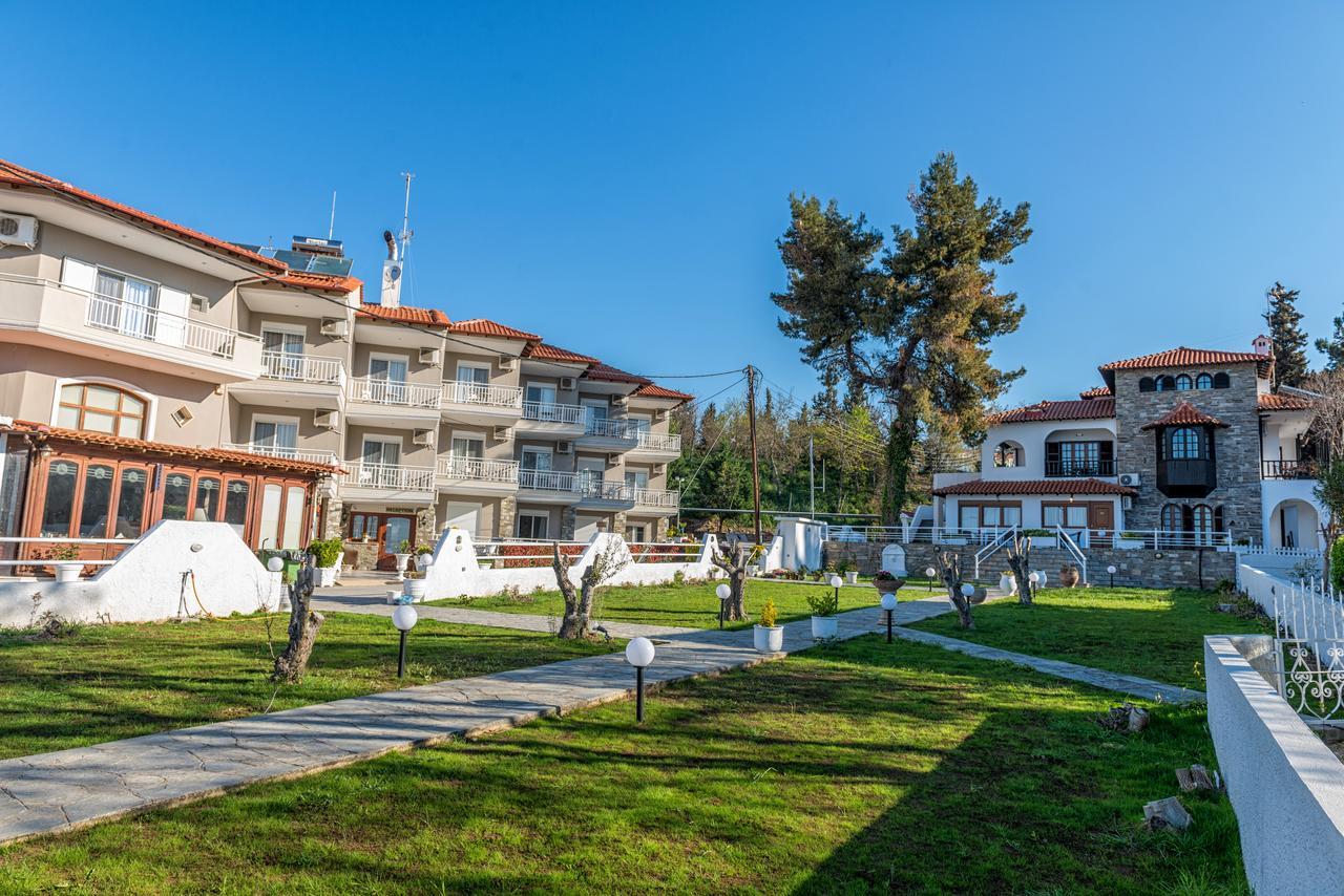 Georgalas Sun Beach Rooms Nea Kallikrateia 外观 照片