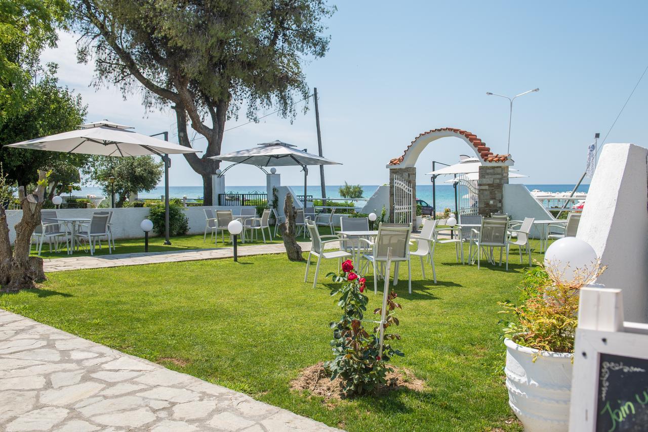 Georgalas Sun Beach Rooms Nea Kallikrateia 外观 照片
