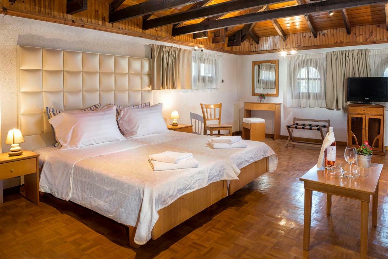 Georgalas Sun Beach Rooms Nea Kallikrateia 外观 照片